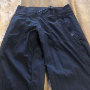 Lullulemon long workout pants